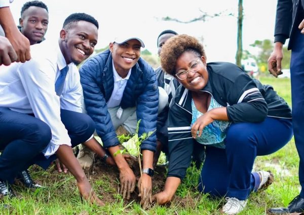 A Greener Future Begins Now: Masaki Foundation Donates 4,000 Trees to Kenyatta University